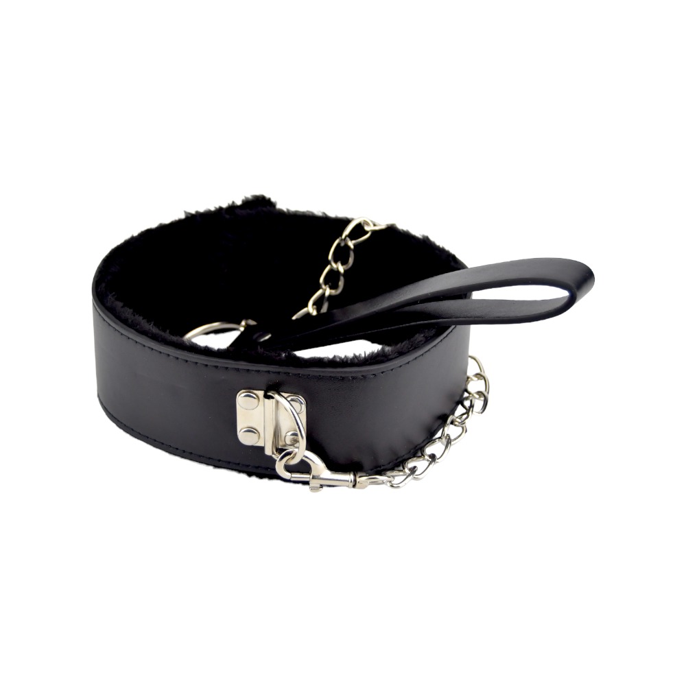 Bound to Please Furry Collar with Leash Black - Image 3